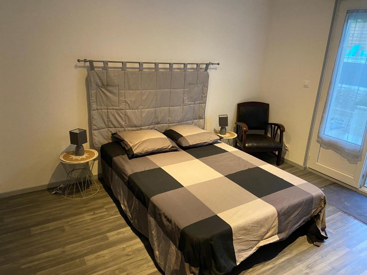 Chez Pascal Apartment Ньон Екстериор снимка